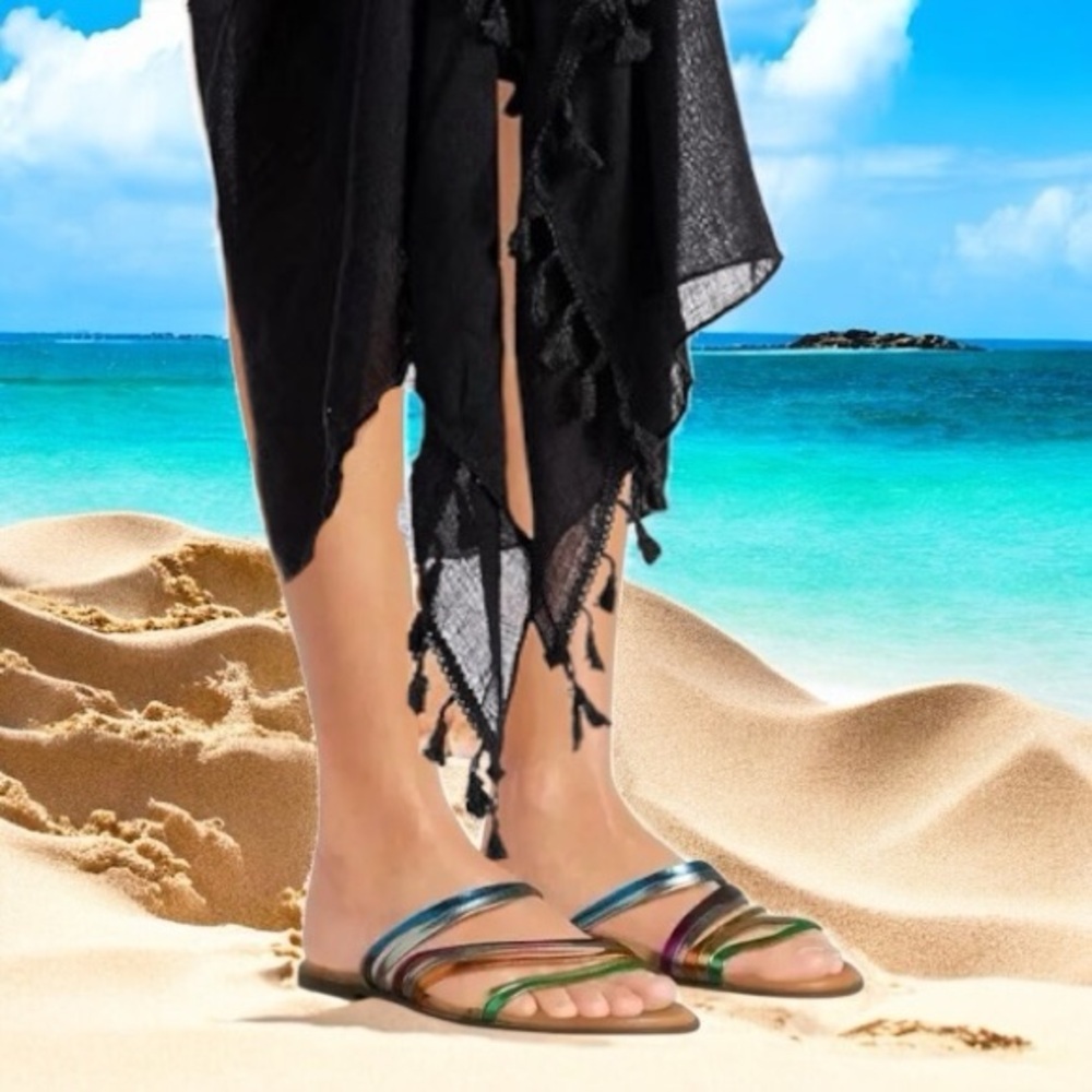 Time and Tru Women's Multicolor Sandals